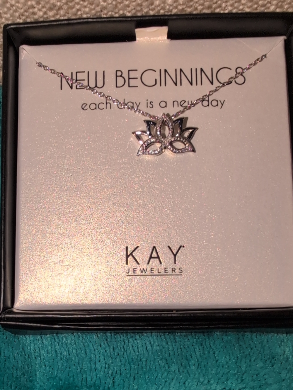 Kay Jewelers " New Beginnings" Lotus Pendant Necklace With 18 In Chain